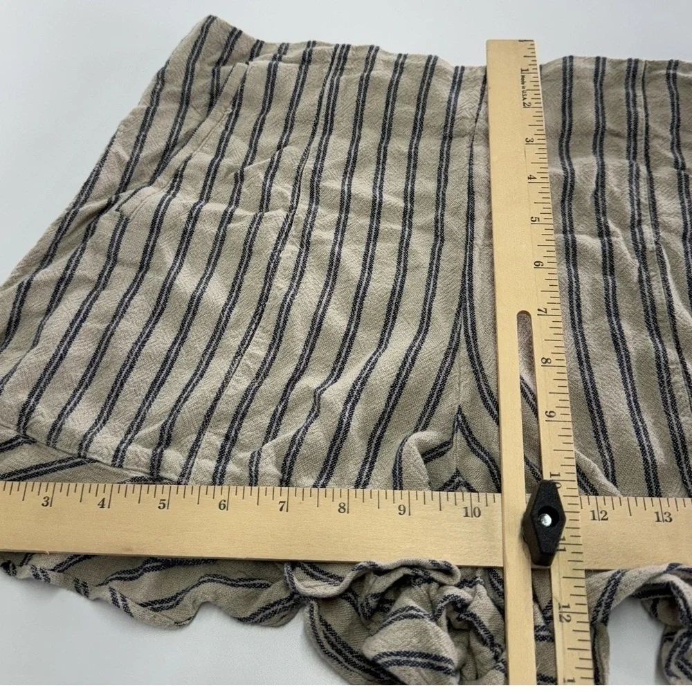 1.STATE Shorts Womens 8‎ Beige Striped Linen Blend Ruffle Hem Summer Coastal